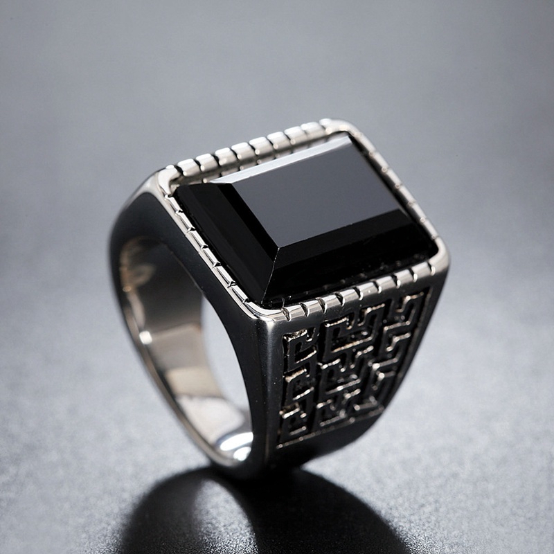 Classic Luxury Men's Great Wall Pattern Casual Gemstone Ring Jewelry