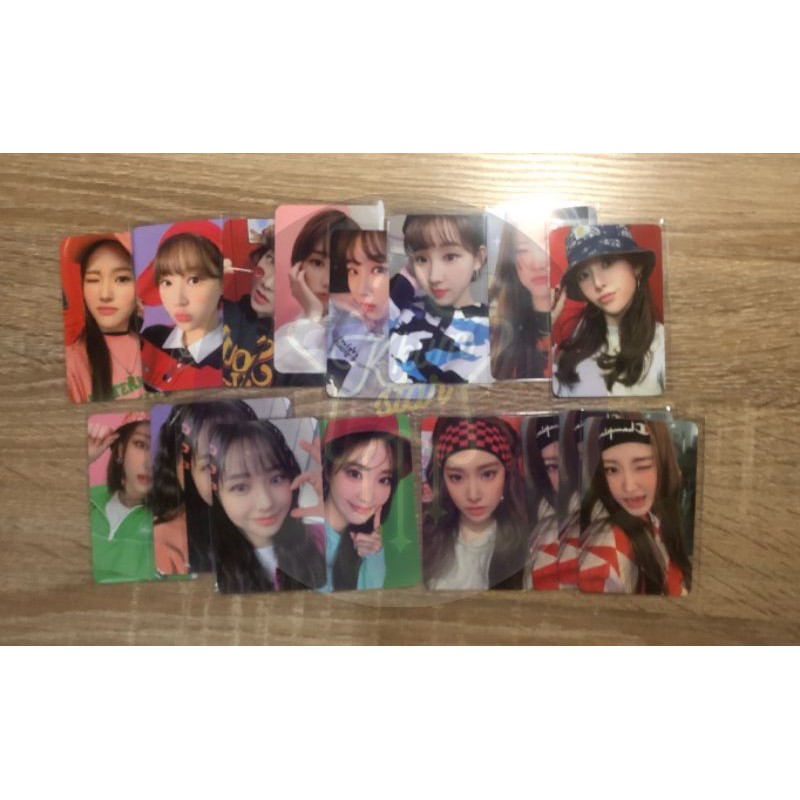 WEEEKLY - We Play Photocard (Soojin, Jiyoon, Monday, Soeun, Jaehee, Jihan, Zoa PC)