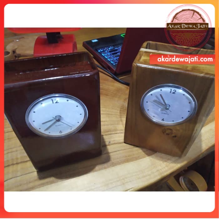 Souvenir Tempat Bolpoint Dengan Jam Dari Kayu Jati