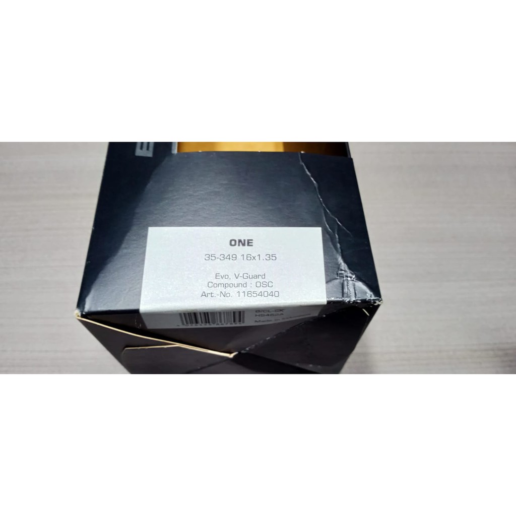 BL SCHWALBE TIRE ONE 16 349 KEV SKINWALL