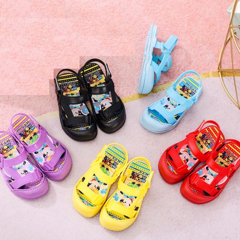 Sendal Anak Laki Laki Umur 9 Bulan 1 2 Tahun HITAM Anti Licin Motif Kartun Alas Karet Sepatu Sandal Anak Cowok Elastis Lucu Nyaman DIpakai