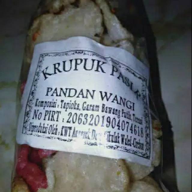 

Kerupuk melarat