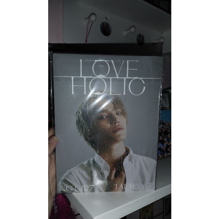 album only loveholic Taeyong (booked)