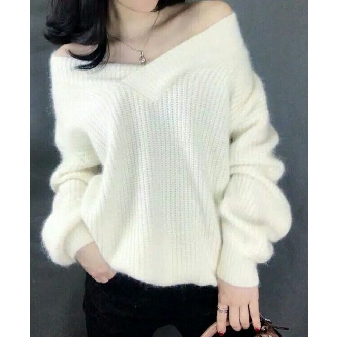 Sweater V Neck Sabrina Lengan Balon Tebal dan Rapat