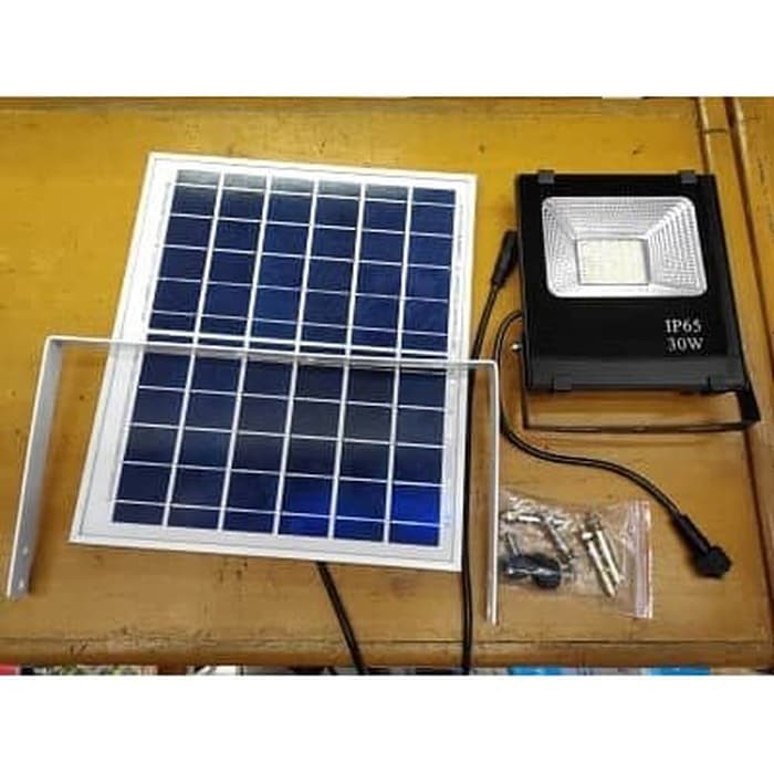 LED Floodlight Lampu Tembak Sorot Solar Cell 30W