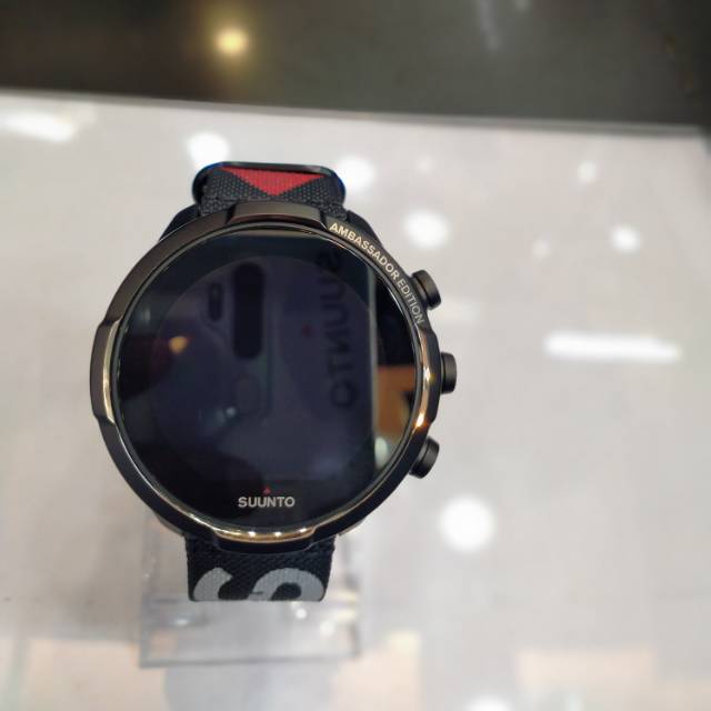 Jam tangan suunto