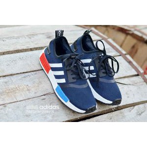 sepatu wanita adidas nmd Trandy Fashion Modis Entertainment Senam Lari Joging Hangout Jalan Santai