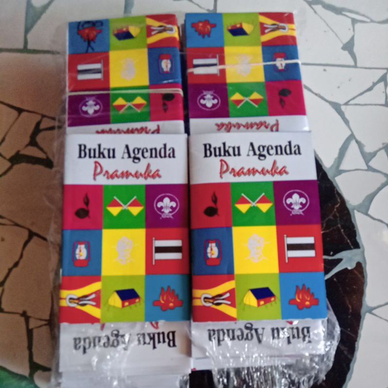 

Buku agenda pramuka eceran,kertas HVS.