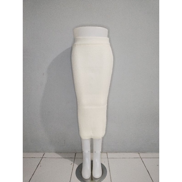 rajut premium, rok span rajut, rok span rajut, rok knit rajut premium-Brokenwhite