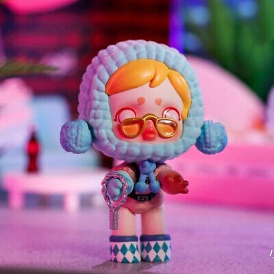 Pop Mart x Skullpanda Hypepanda Elegant Girl - MISP