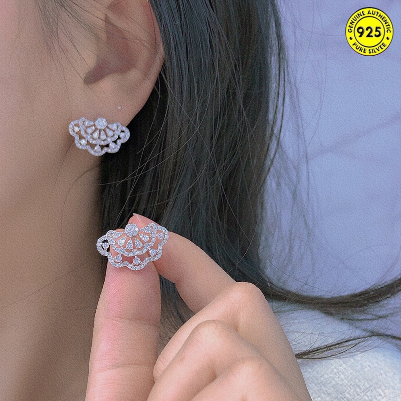 Anting Tusuk Gantung Bahan Sterling Silver 925 Desain Rok Lace Hias Berlian Gaya Unik Untuk Wanita