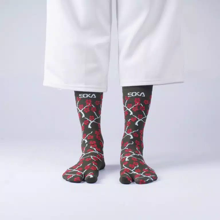 SOKA Kaos Kaki Motif Wanita Sakura