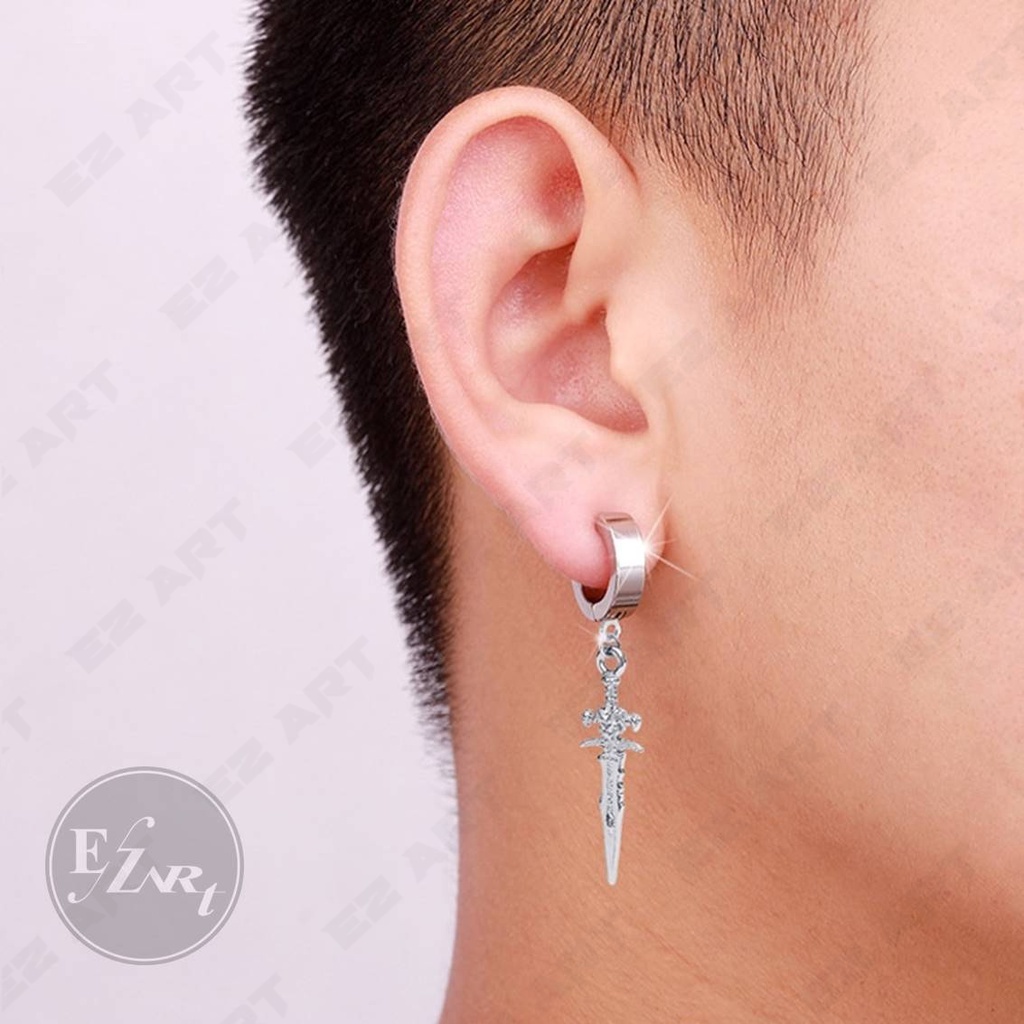 1Pc Model EZ-BB Anting Gantungan PEDANG SWORD Warna Hitam Silver Pria dan Wanita Jepit Tusuk KPOP BTS PUNK