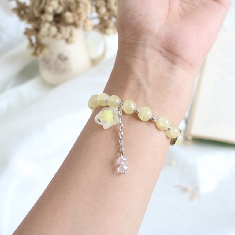 Gelang / Bracelet Full Moon / Fashion / Korea Style / Simple / Cantik / Unik / Etnik / Natural / Gelang Sahabat Persahabatan / Wanita Vintage / Biru Muda / Batu Putih / Aksesoris Asesoris / Perhiasan Unik Cantik Anggun