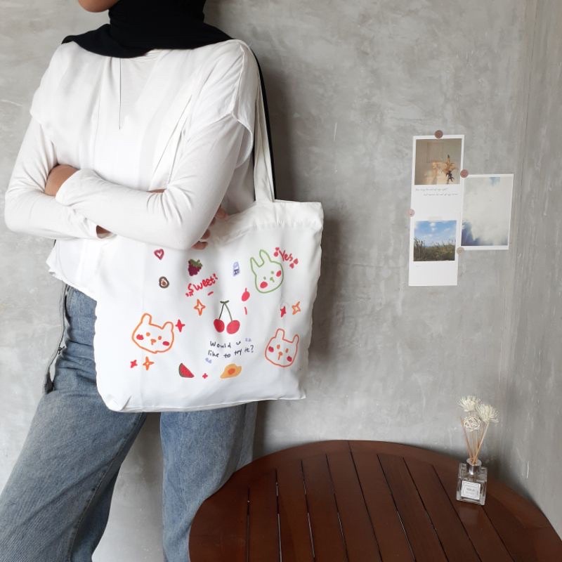 Totebag aesthetic Wanita - Tie Collection