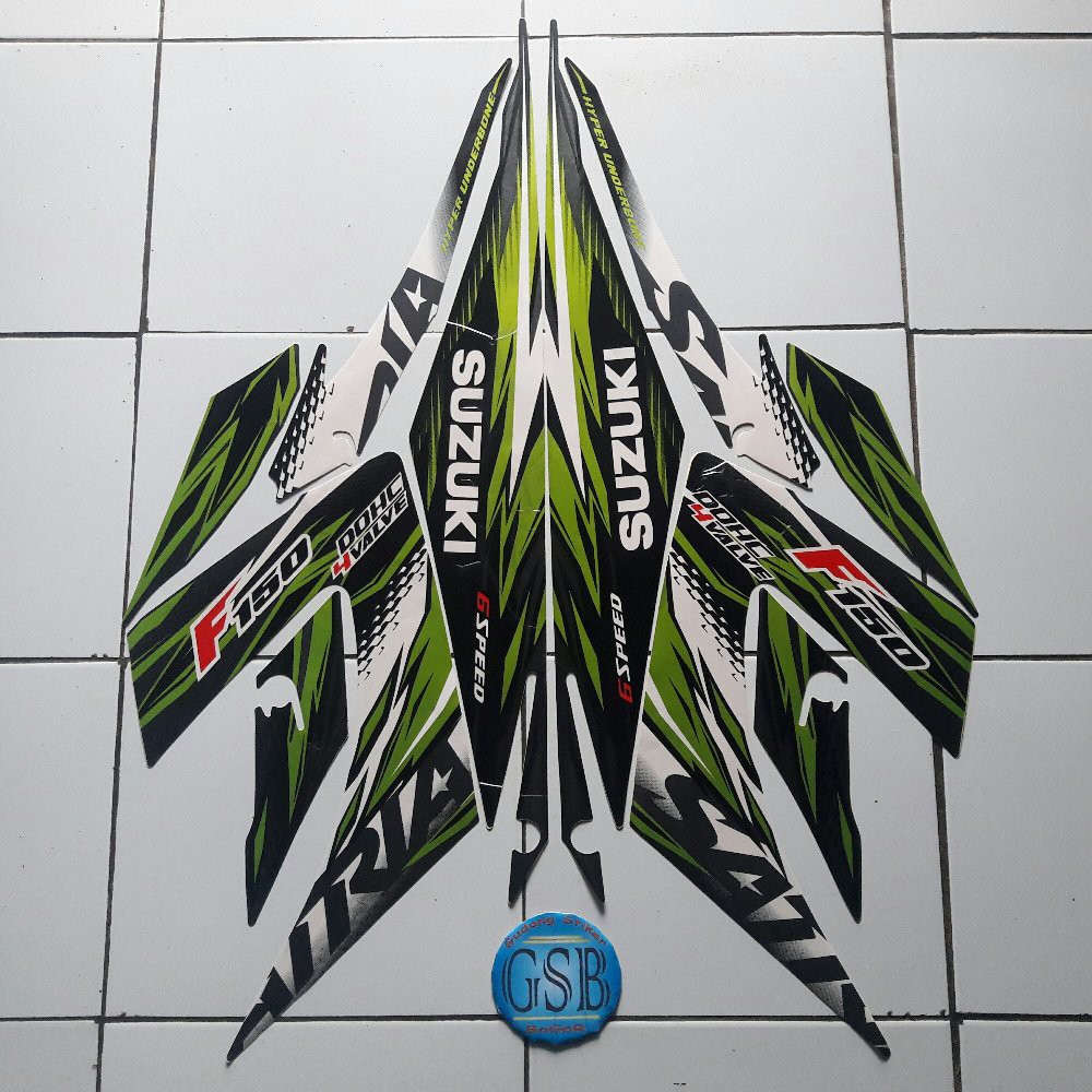 Variasi striping Satria Fu 2013 hijau