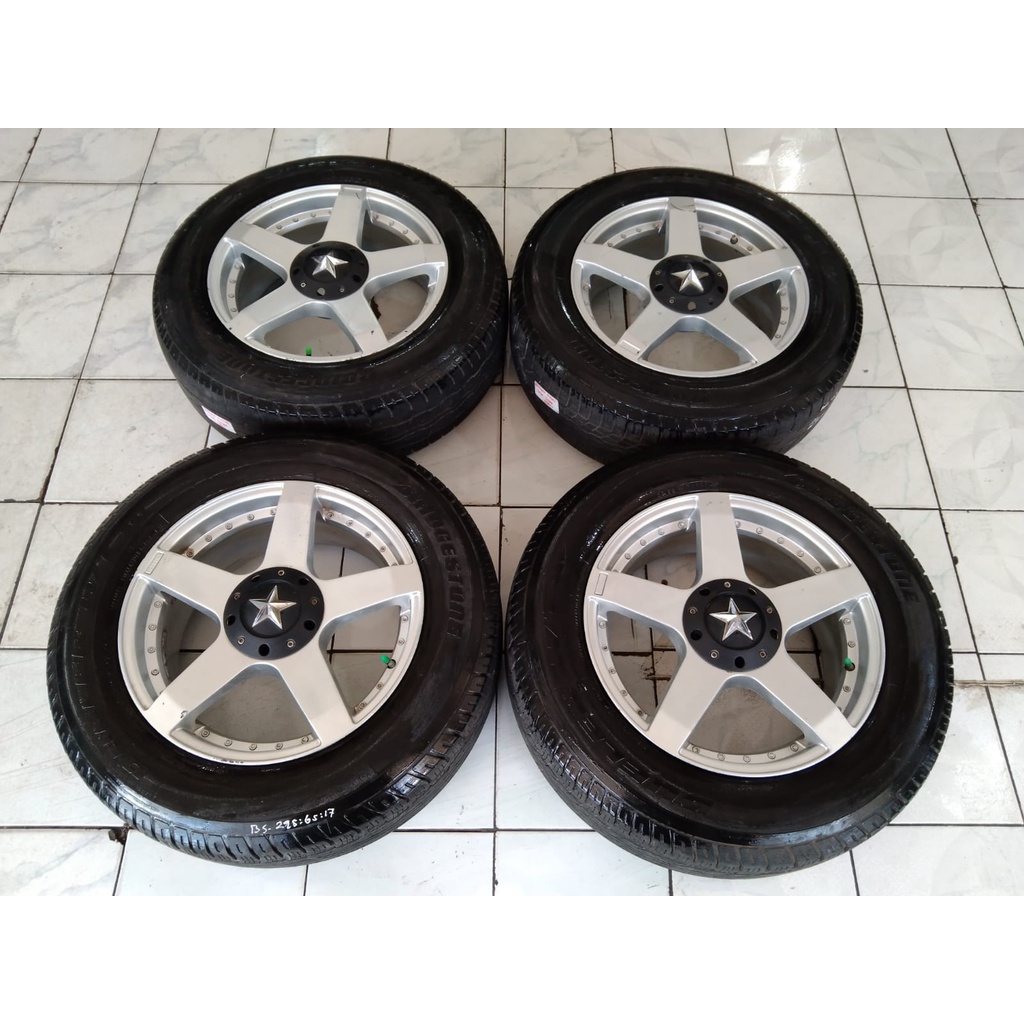 VELG BEKAS MOBIL ROCKSTAR RING 17 PCD 5X114 + BAN SEKEN 225 65 R17