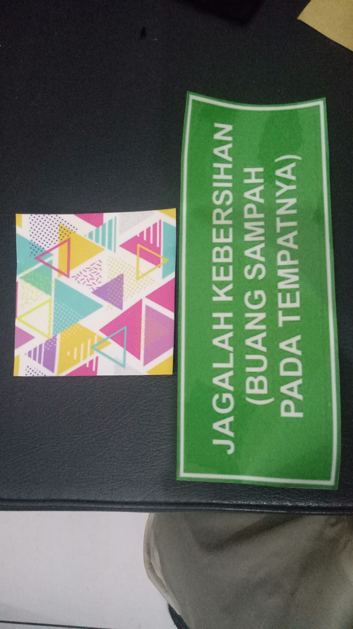 Stiker Sampah Medis / Sticker Jaga Kebersihan / Stiker Buang Sampah