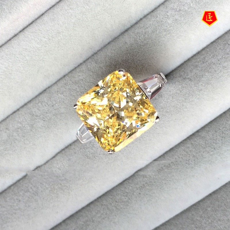 [Ready Stock]Luxurious Exaggerating Yellow Diamond Ring