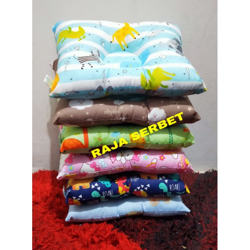 Bantal bayi / bantal peyang / bantal kotak