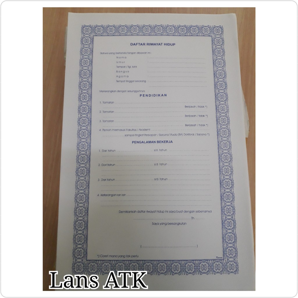 Surat Lamaran Kerja / Daftar Riwayat Hidup