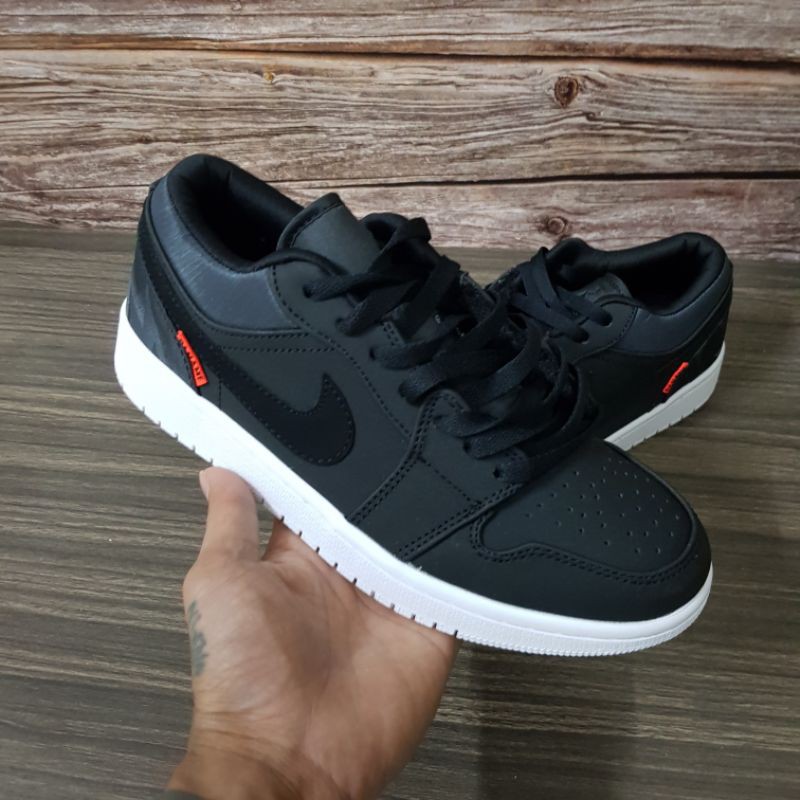 Sepatu Nike Air Jordan 1 Low Paris Saint Germain Psg Premium Original Shopee Indonesia