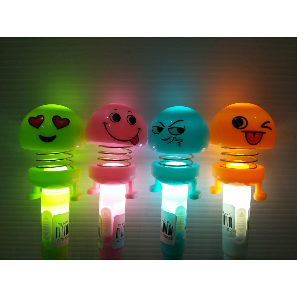 

PULPEN KARAKTER PER EMOJI LED WARNA
