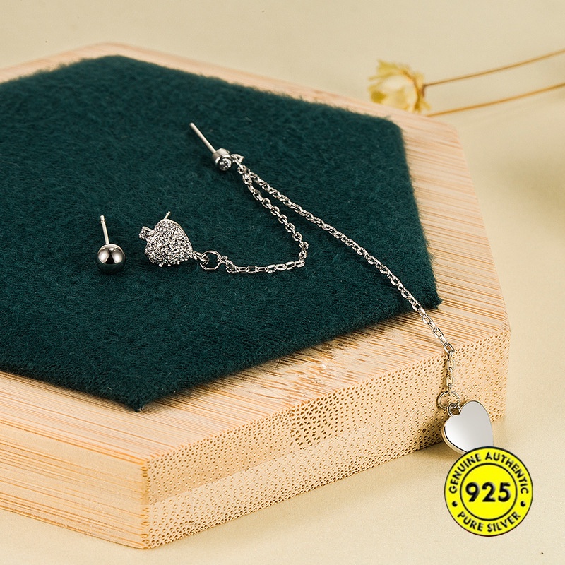 Anting Tusuk Asimetris Bahan Sterling Silver 925 Desain Hati Untuk Wanita
