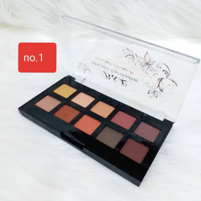 EYESHADOW B&amp;L 10.COLOUR EYESHADOW 2.SERI