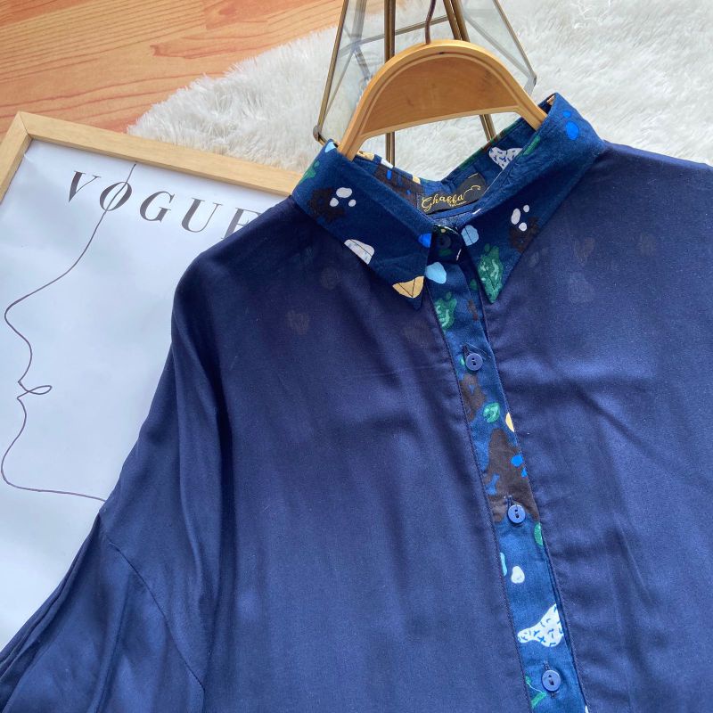 Zuga oversize blouse motif by ghaffa the label