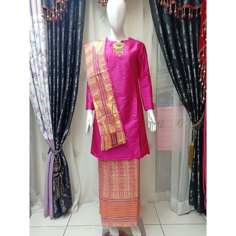 REALPICT SETELAN KEBAYA KURUNG MELAYU/KEBAYA SITI NURBAYA/KEBAYA KURUNG /SONGKET SELENDANG