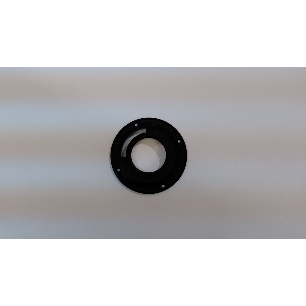 mounting lensa  kamera EOS M