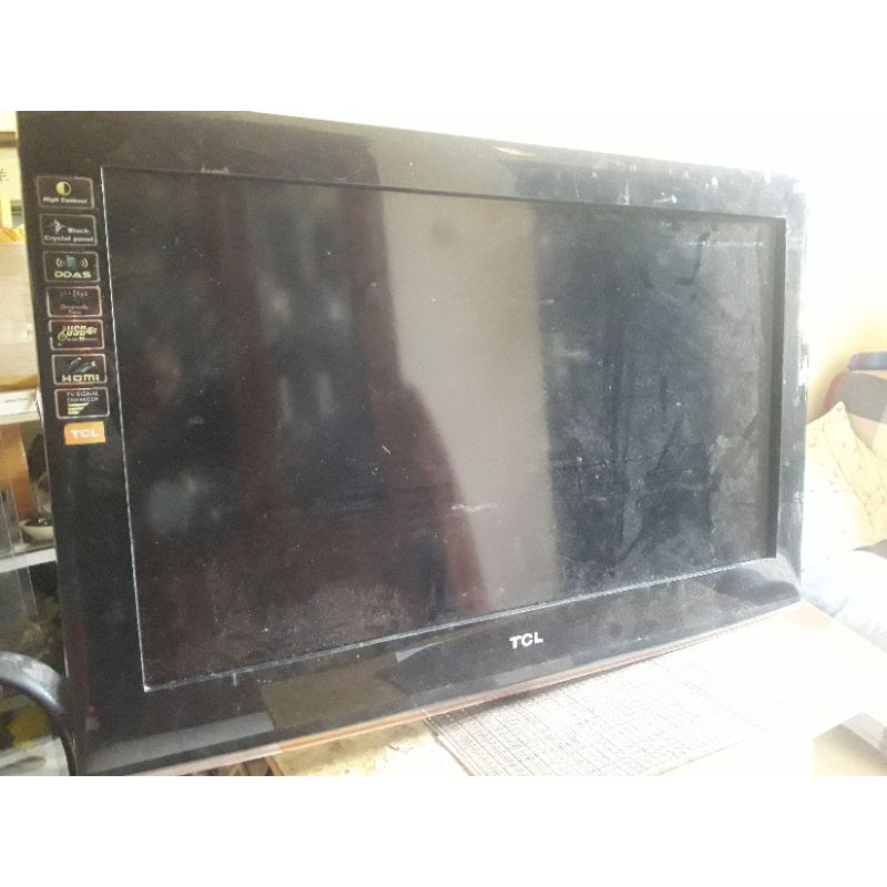 mesin TV TCL 32 inch L32D10