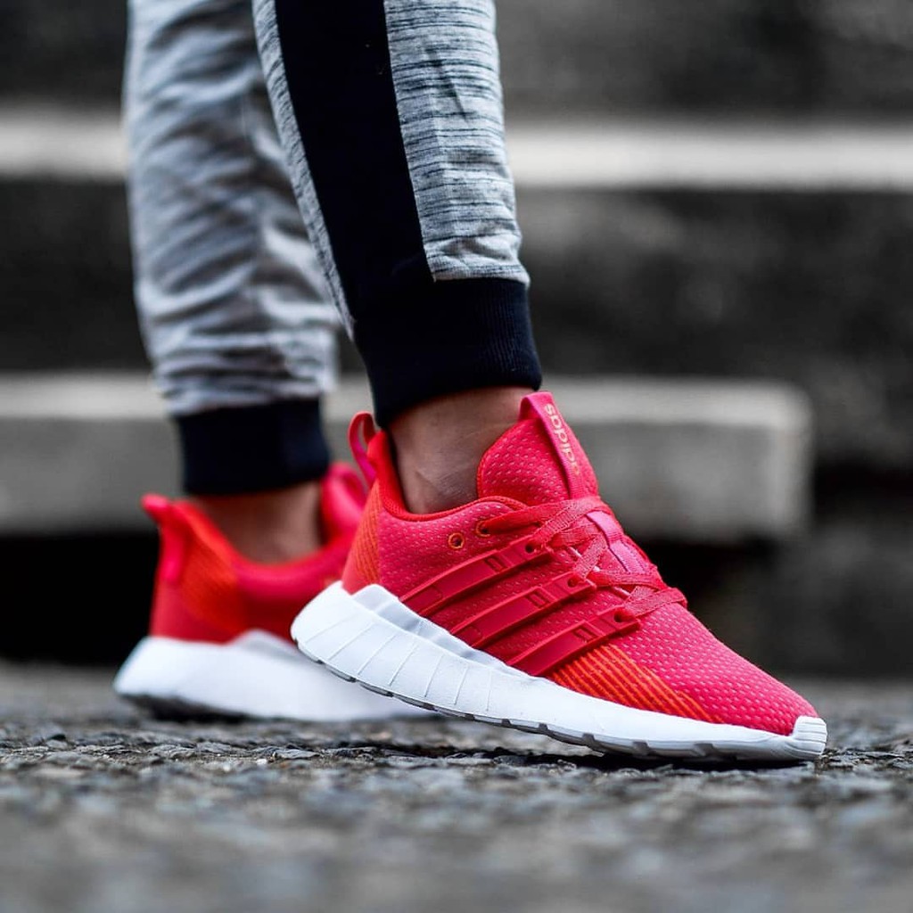 adidas questar flow red