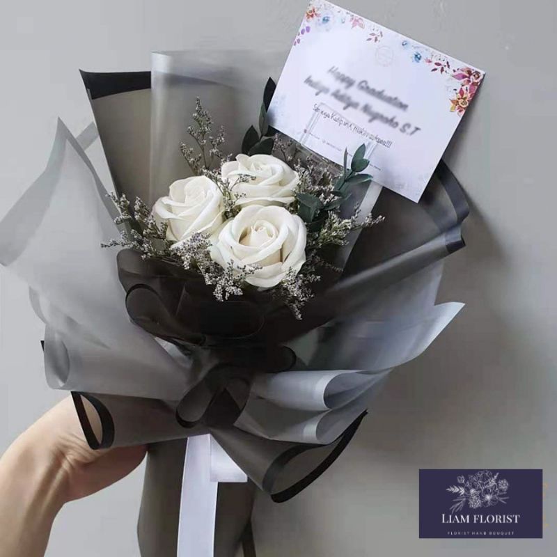 BUKET MAWAR 3 STEM SPON ARTIFICIAL/BUKET BUNGA MAWAR PALSU/BUKET WISUDA ULANG TAHUN ANNIVERSARY