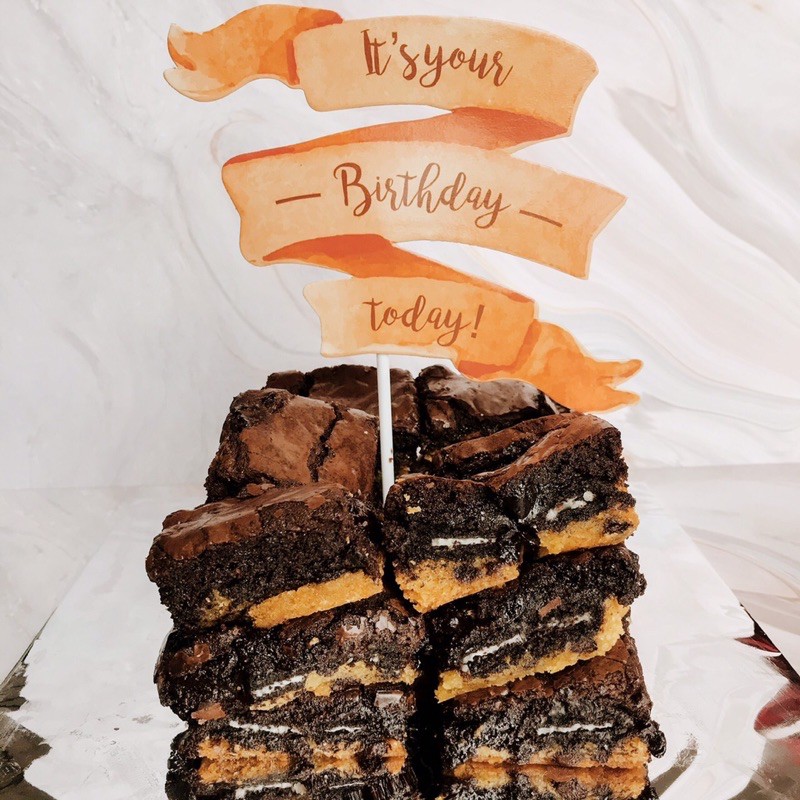 

Slutty Brownies (UKURAN 22x10cm, BUKAN TOWER SEPERTI DI FOTO)