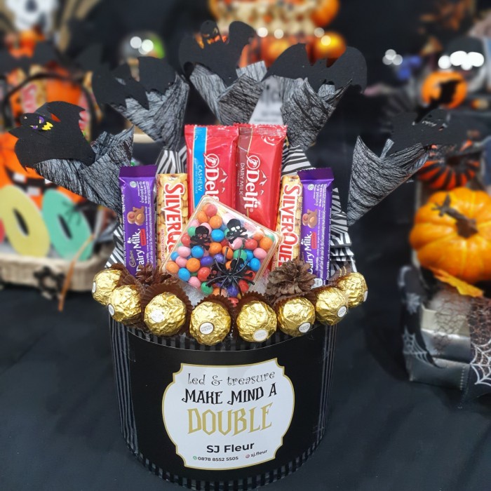 

dekorasi hiasan meja hampers halloween party decoration 21