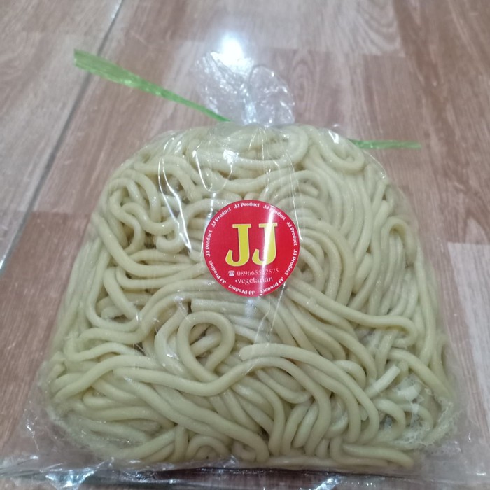 

mie hokian / mie besar / mei basah / mie hokian vegan 500 gr