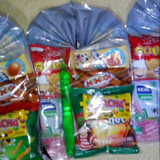 

Paket snack ultah anak