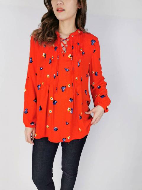 Old navy orange &amp; black poppy flower blouse