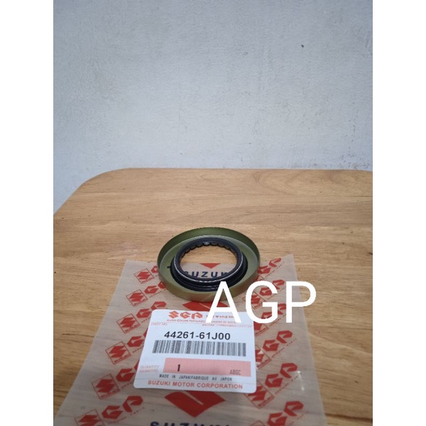 Oil Seal Roda Belakang APV Mega Carry 44261-61J00