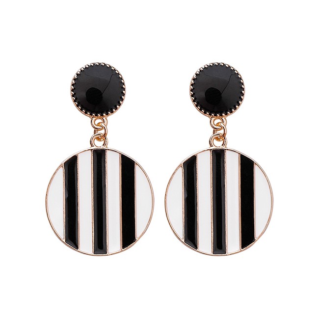LRC Anting Tusuk Fashion Black Striped Round Geometric Earrings F29119
