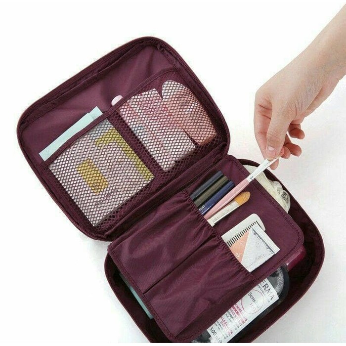 Tas Kosmetik Travel Pouch Serbaguna