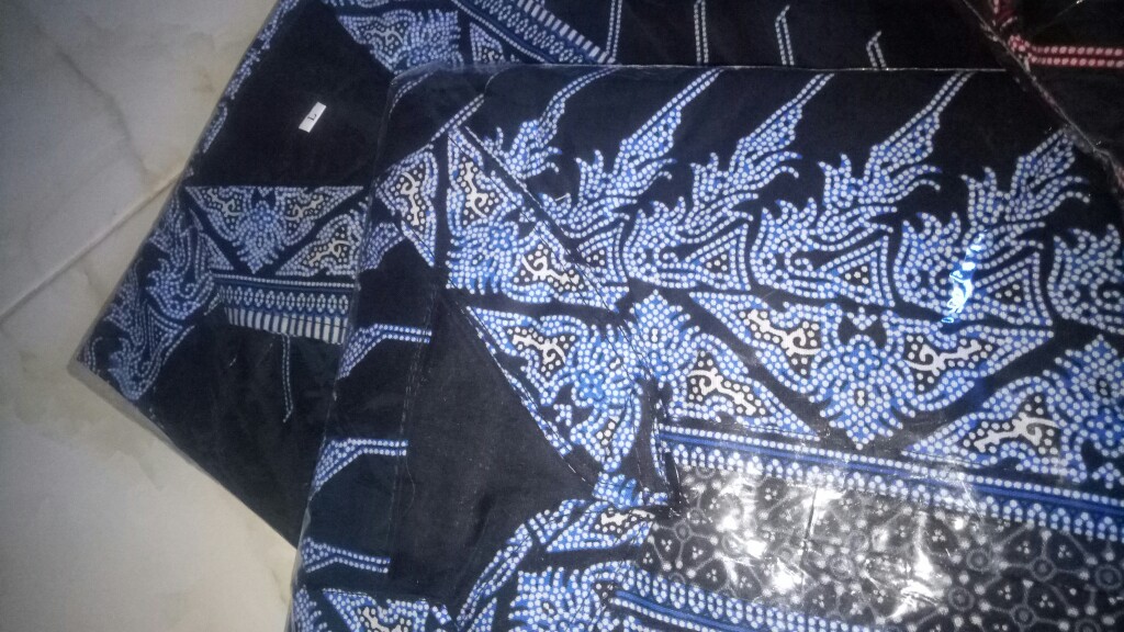 Azka Couple, Batik Couple Keluarga|| Batik Sarimbit Keluarga Motif Modang Terbaru