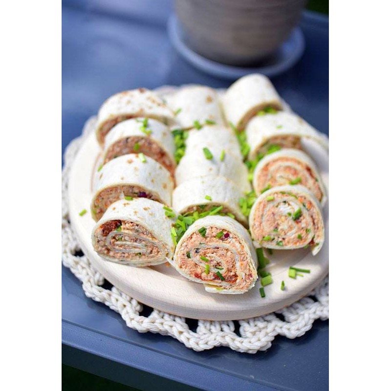 

sushi wrap tuna 1 box isi 8 pcs
