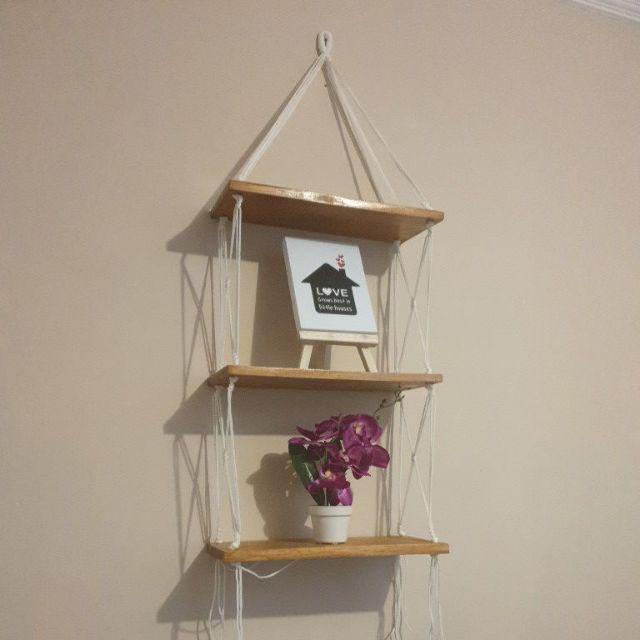 Rak Dinding Gantung Pot Tanaman 3 Susun Coklat Tali Putih Minimalis