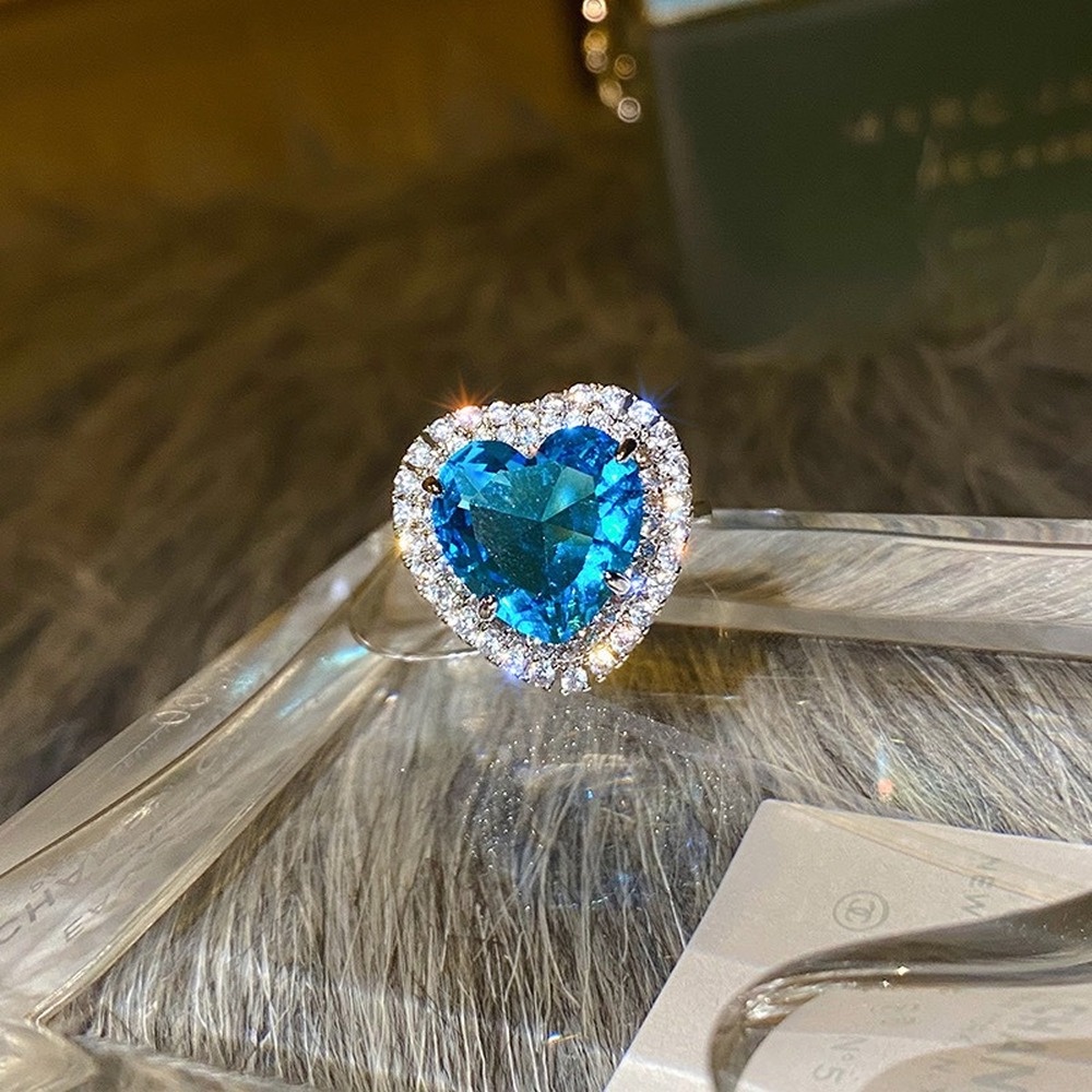 Cincin Jari Telunjuk Desain Hati Hias Kristal Zircon Untuk Wanita