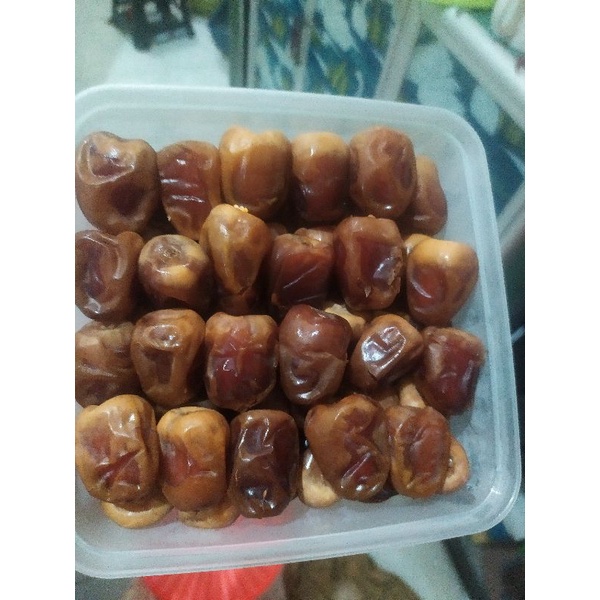 

Kurma Sukkari Repack 1kg super menul