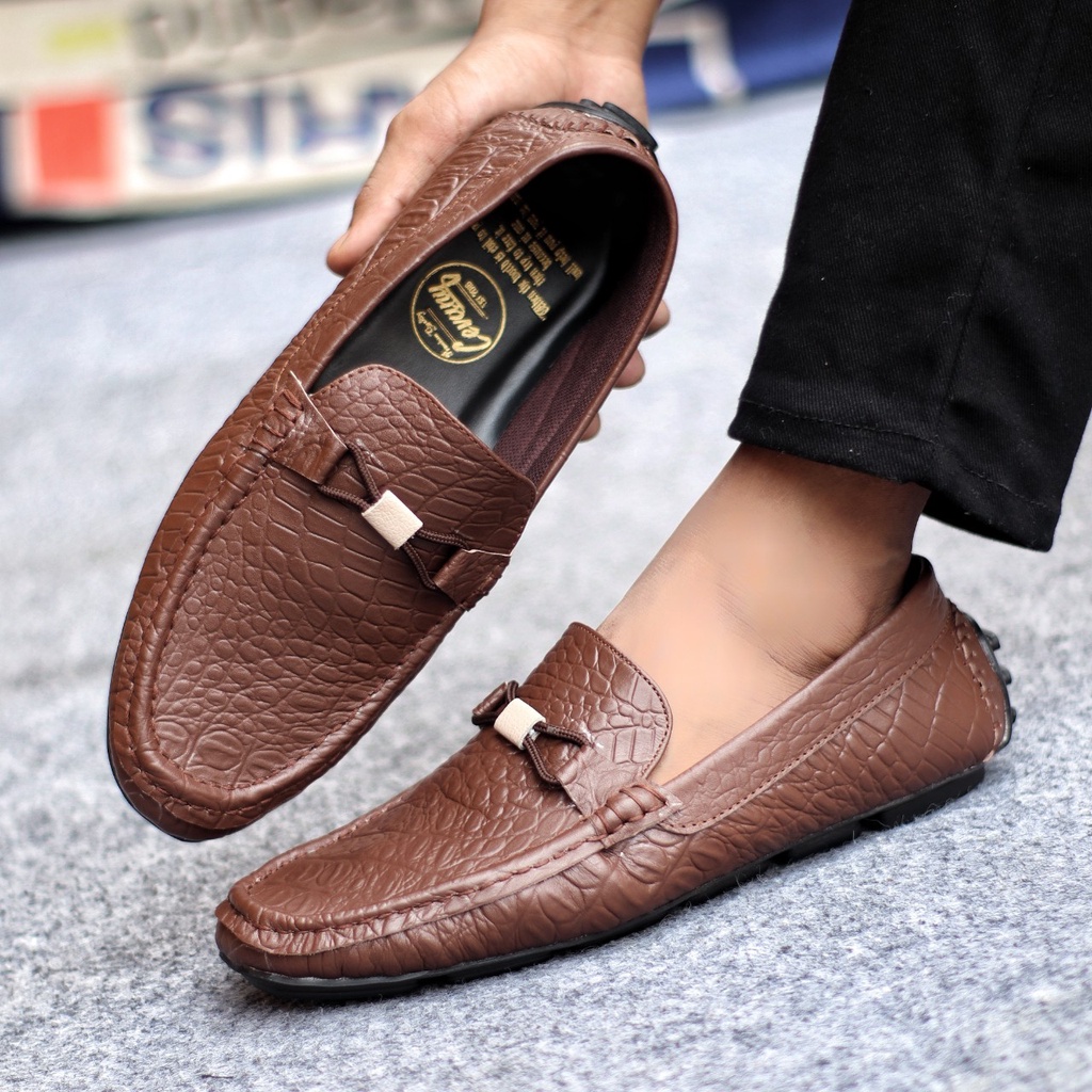 PARIS Sepatu Casual Slip On Pria Kulit Asli Pantofel Kerja Kantor Antislip