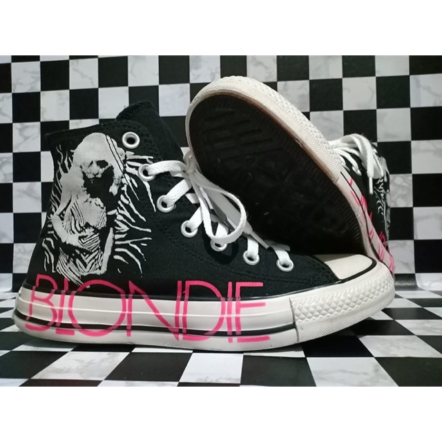 blondie converse